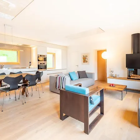 Homes - Casa Fau Lägenhet Laax
