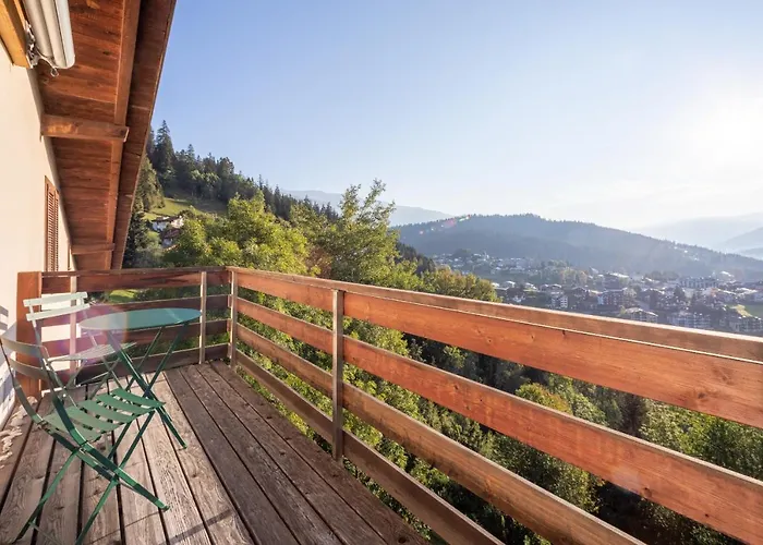 Homes - Casa Fau Apartament